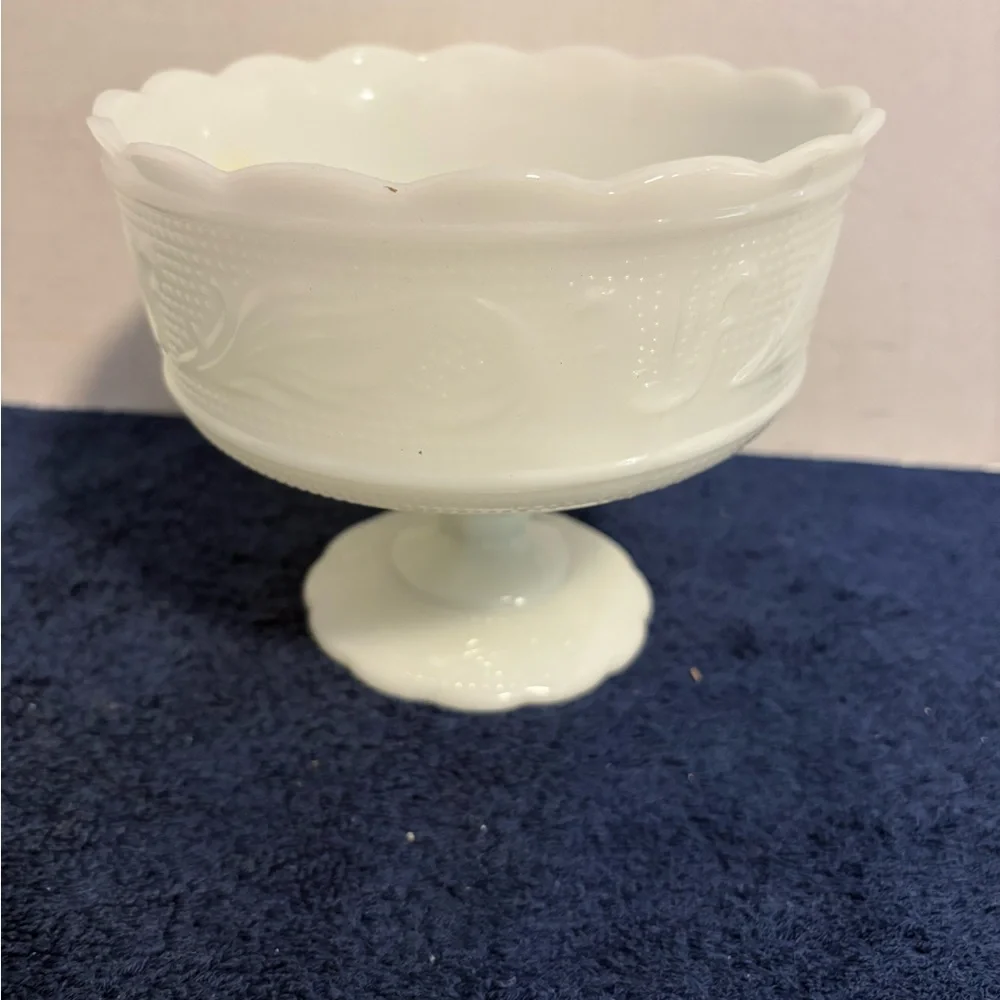 MCM Brody Co American White Milk Glass Pedestal Compote Candy Dish Bowl Ornate